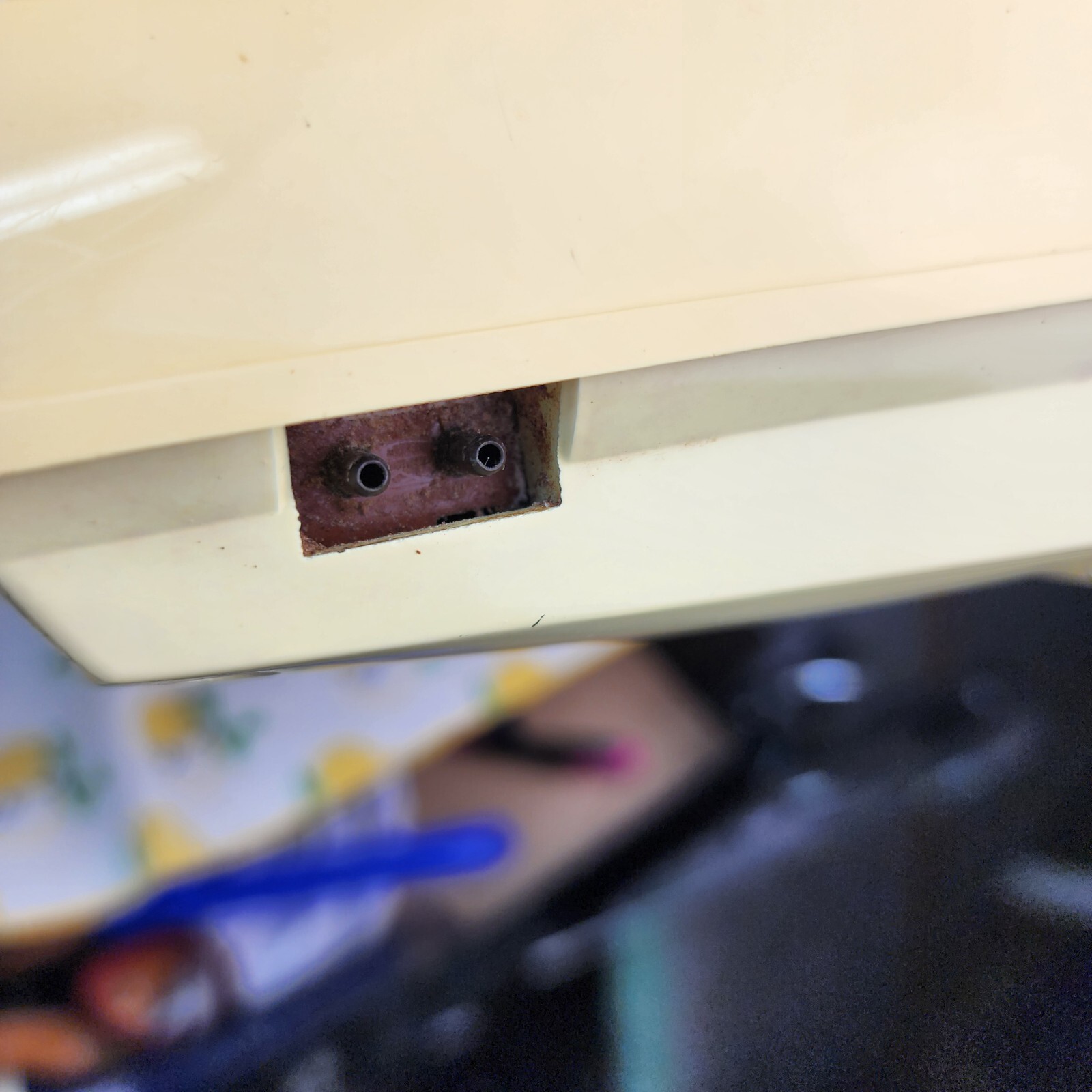 Vtg 1960s–70s Sunbeam Mixmaster Hand Held Mixer Yellow Model HMO-1 Tested Works