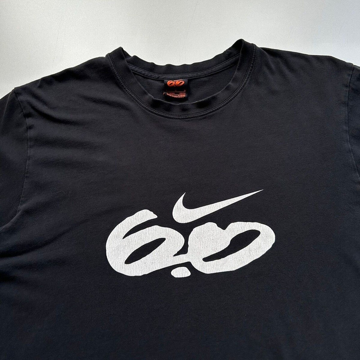 Vintage 2000s Nike 6.0 Skateboarding Graphic T Shirt Men's Vintage 2000s Nike 6.0 Skateboarding Graphic T Shirt Men's