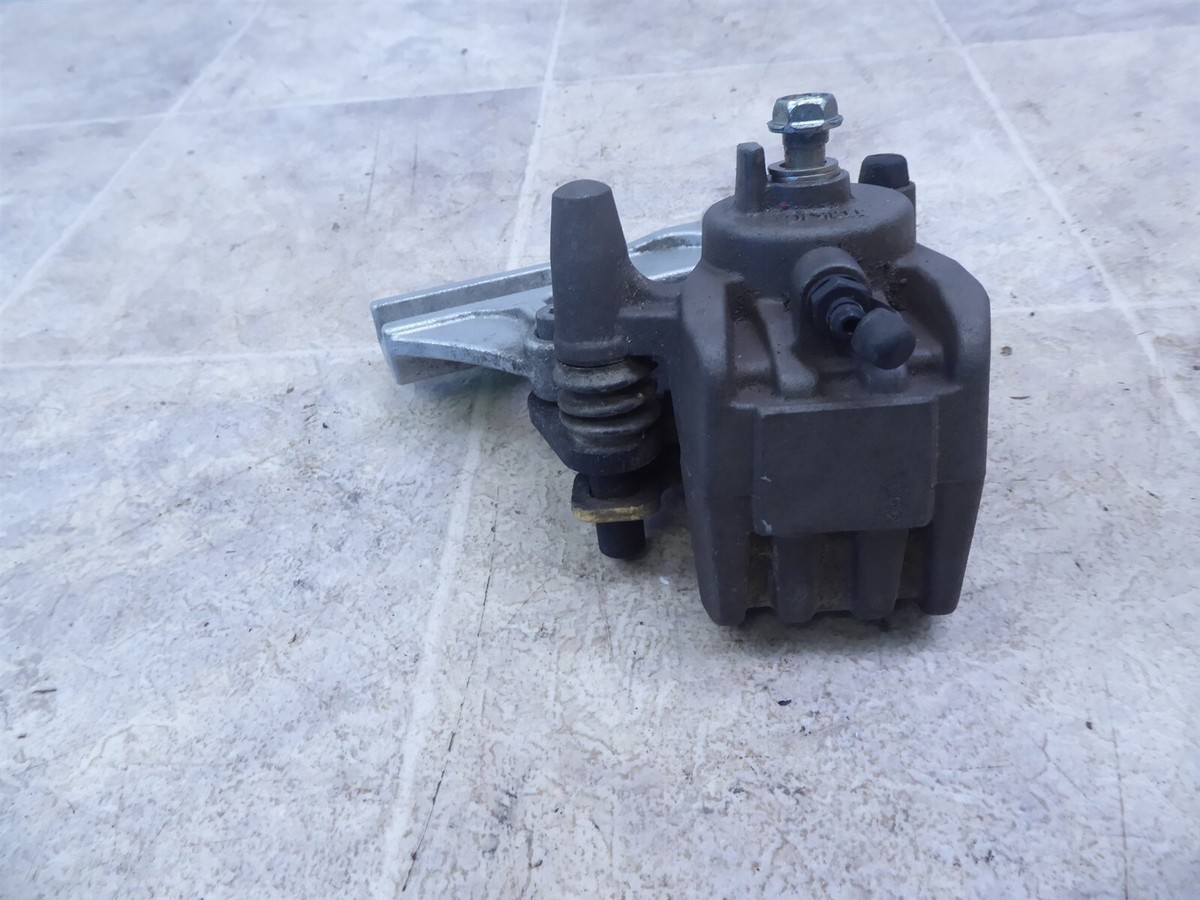 2000 Kawasaki ZX600 J1 Ninja K425-2) rear brake caliper with 2000 Kawasaki ZX600 J1 Ninja K425-2) rear brake caliper with
