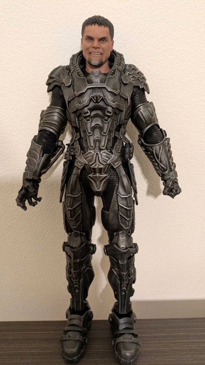 Hot Toys Movie Masterpiece MMS216 General Zod Man Of Steel