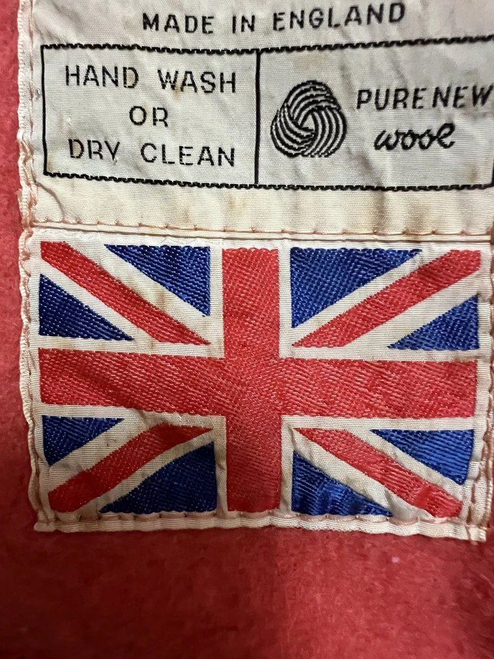 Vintage Witnedown 100% Wool Pure Bright Red Coral Blanket 71 x 88” Full England - Image 4 of 4