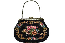 Vintage Petit Point Floral Needlepoint Hand Bag Purse Gold Tone Frame Chain