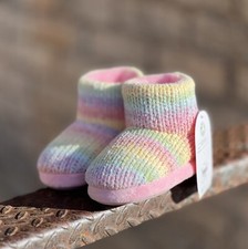 WONDER NATION Toddler Girls Size 5 Rainbow Soft Chenille Knit Bootie Slippers