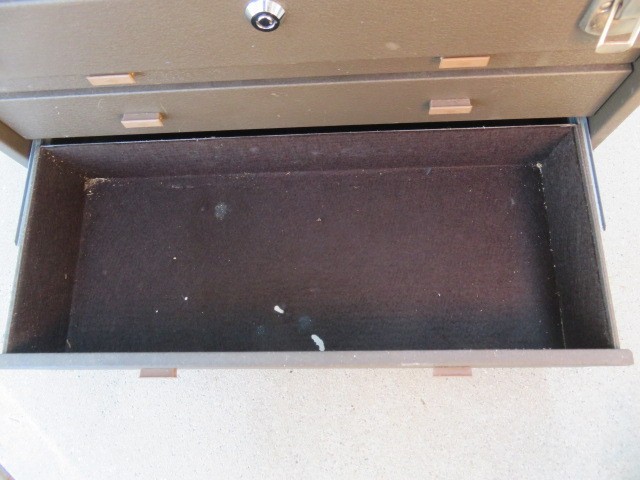 Foto 5 di 10