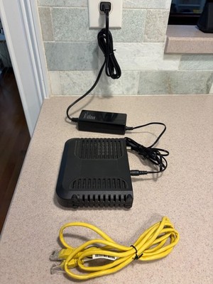 Cisco / Linksis Cable Modem Model DPC3008.  Used in perfect working condition