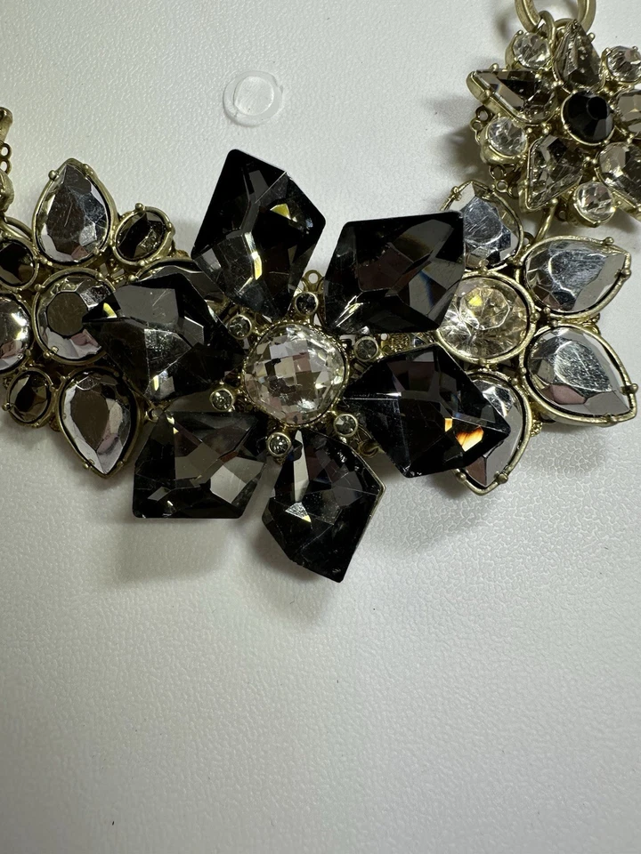 16" Anthropologie Statement Crystal Rhinestone GoldTone Necklace Grey Dark Gray - Image 3 of 4