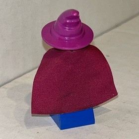 Lego Professor Sybill Trelawney 4757 Light Purple Hat Harry Potter Minifigure