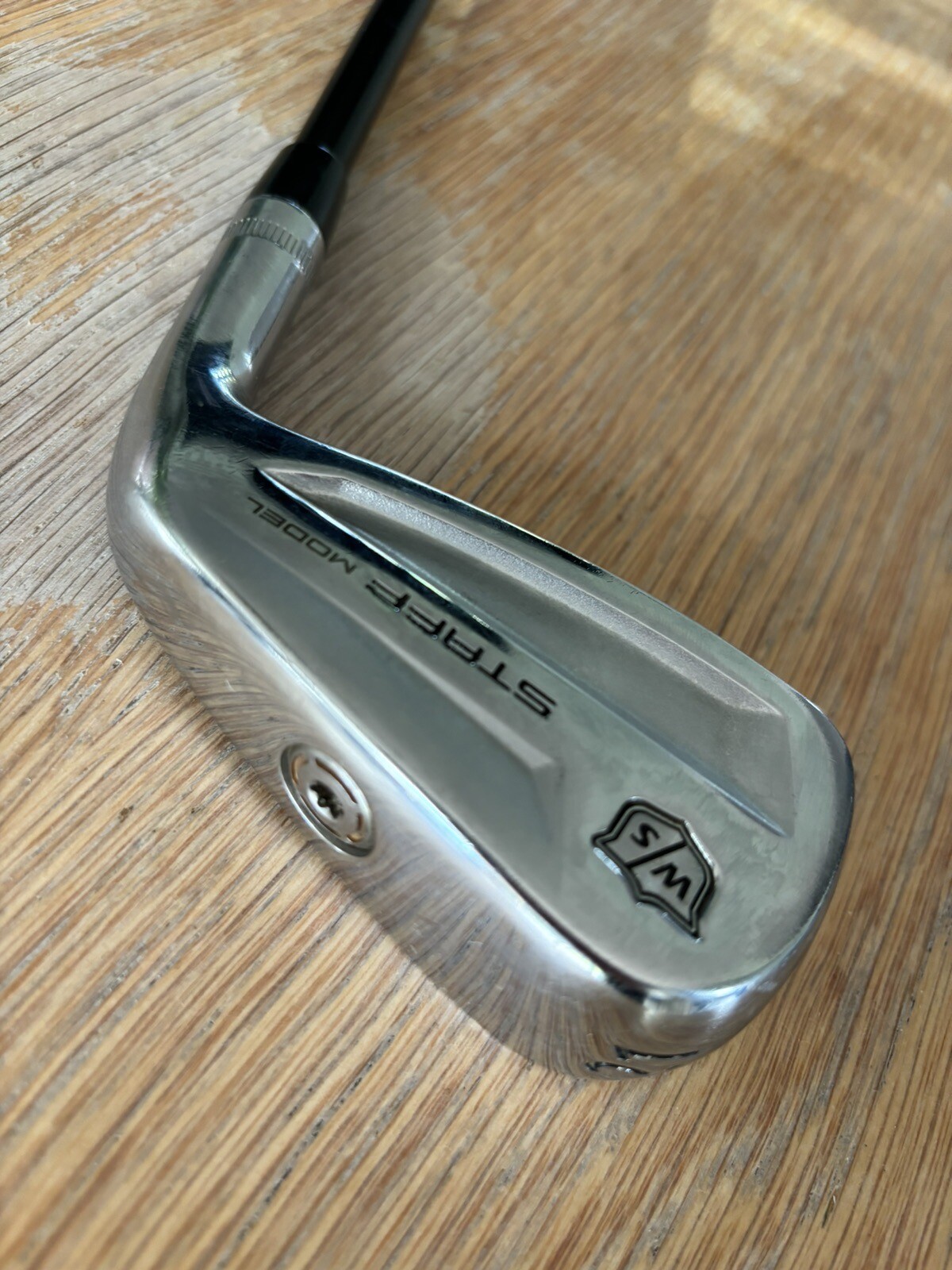 Wilson Staff D7 Golf Iron Set 4PW. Utility 4 Iron. Stiff. 1