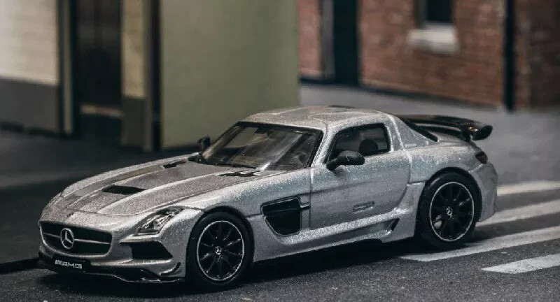 1/64 Mercedes Benz SLS AMG Black Series 2020 Silver by Tarmac