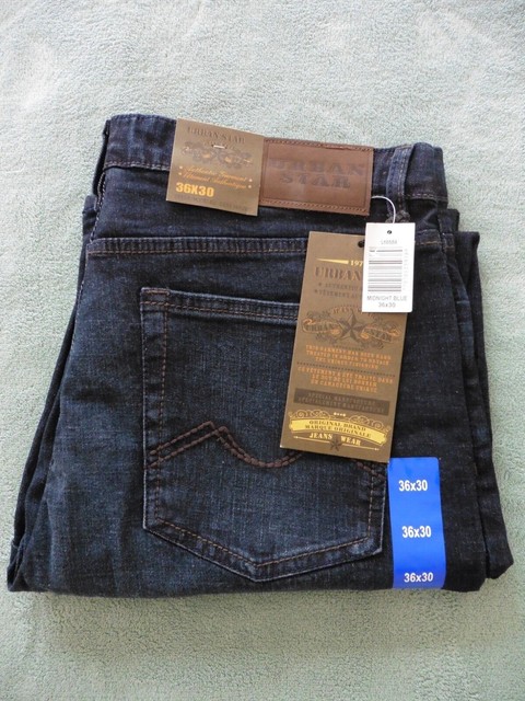 Mens Relaxed Fit Straight Leg Jeans 