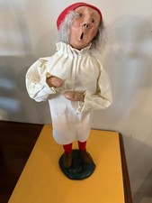 Byer's Choice Caroler 