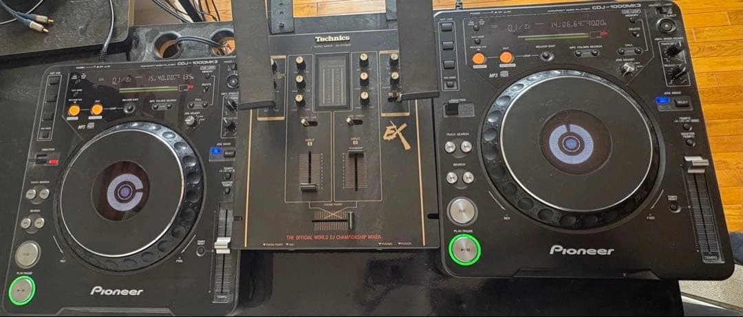 Preços baixos em Toca-discos de DJ Pioneer CDJ-1000 | eBay