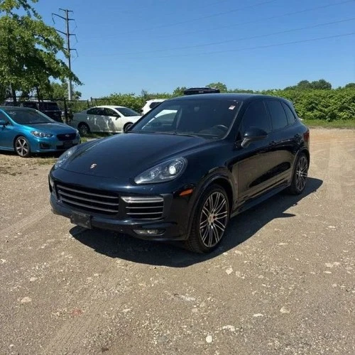 2016 Porsche Cayenne GTS Image 1 of 4