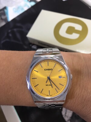 Casio Uhr MTP-B145D-9AVEF Unisex gelbes Zifferblatt