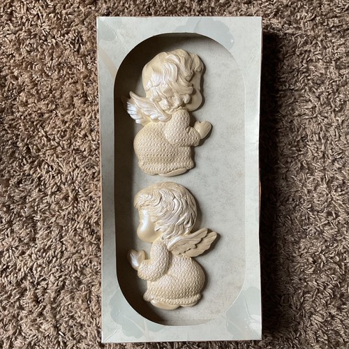 Chalkware Praying Baby Angel Wall Hanging Boy & Girl Figures Gold 5 3/4" MCM