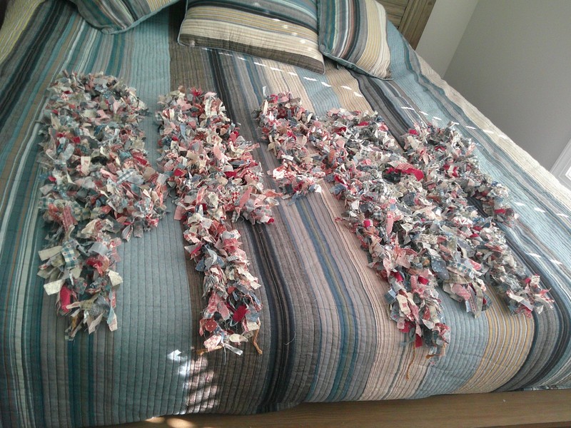 5 assorted Fabric homemade garlands 4 long 1 shorter Unique christmas decoration