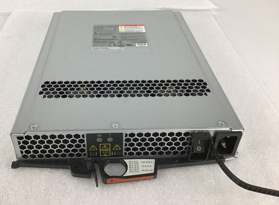 NetApp DS224C 24-bay 2.5