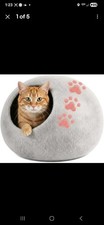Luxurious Eco-Friendly Merino Wool Cat Cave Bed Foldable Hideaway Pod Indoor
