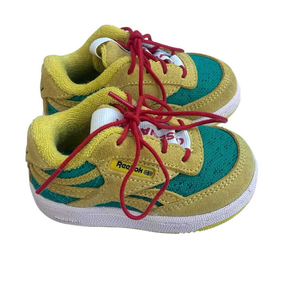 Zapatilla deportiva Reebok x The Animals Observatory Club C Revenge Infant 3 amarilla verde Foto 2 de 4
