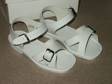 NOS Vintage Children's Shoes / Sandals LITTLE IMP Size 5  Model 2930 Made in USA