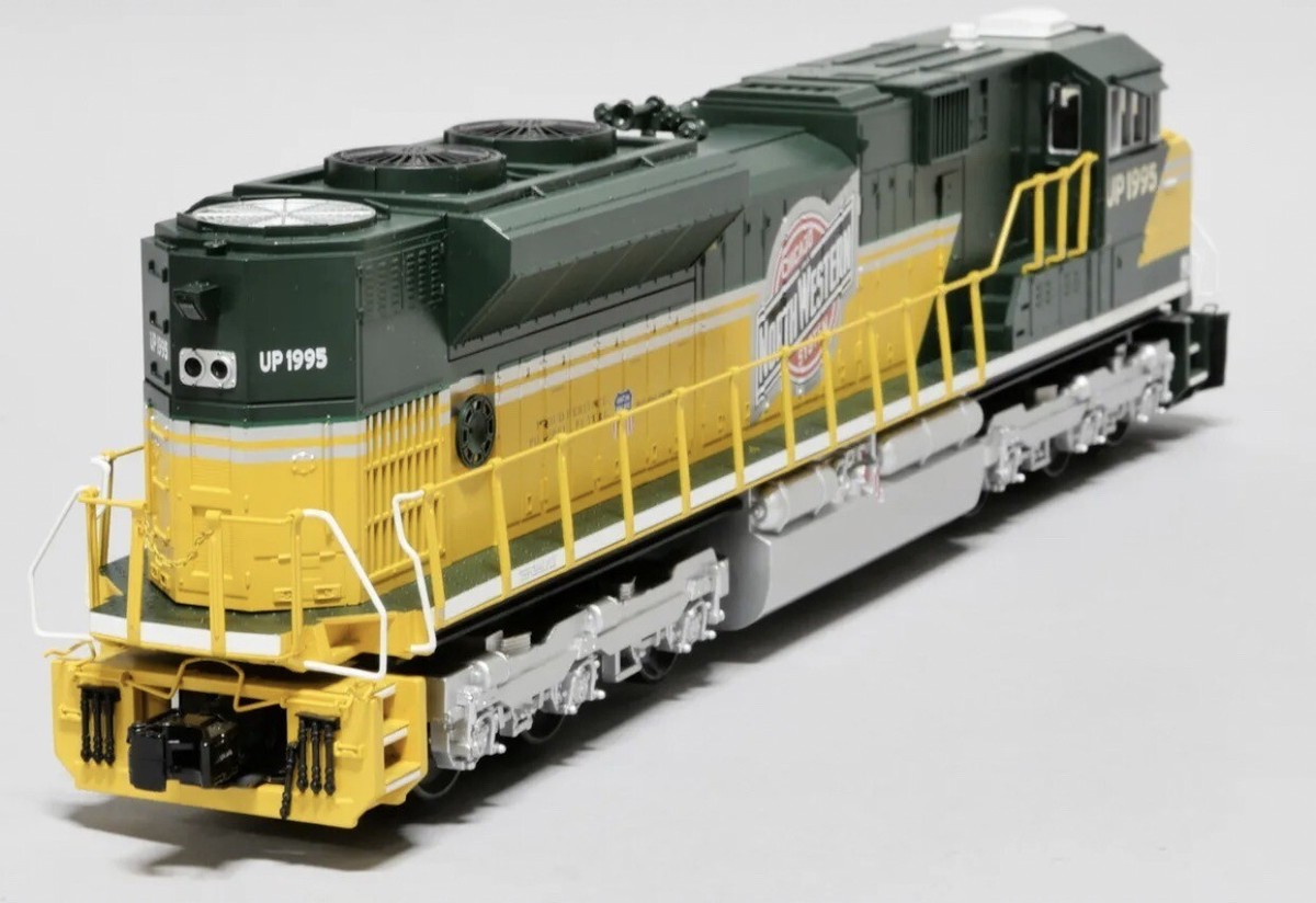 MTH RAILKING CHICAGO NORTHWESTERN (UP HERITAGE) SD70ACE DIESEL PS2 