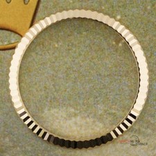 Original Midsize Rolex Datejust 31mm 178273 Fluted 18K Yellow Gold Bezel D14