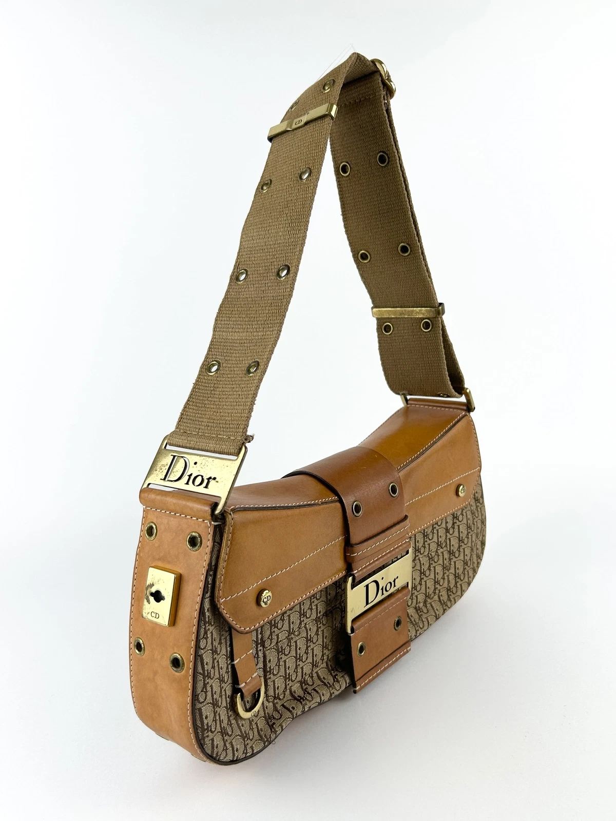 Sac à bandoulière vintage Christian Dior monogramme Columbus Street Chic (2002)
