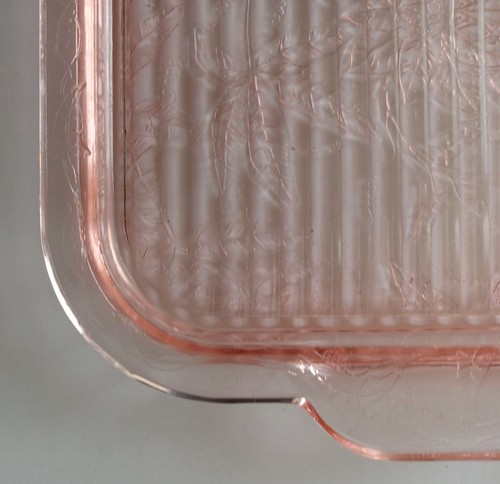 Vintage Pink Depression Glas 61/2" 2-Handled Square Ribbed Tray - Picture 2 of 9