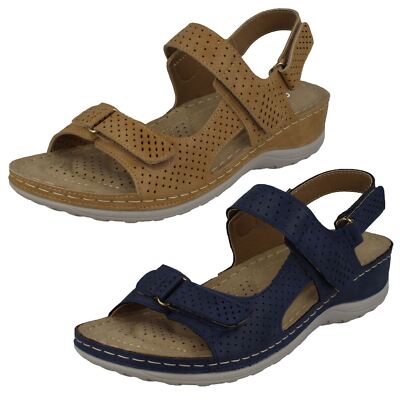 Damen Spot On 'F10941' Freizeit Haken & Schlaufe Sandalen
