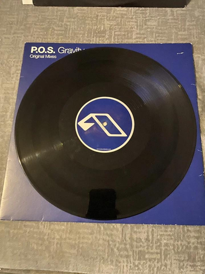 Vinyl - Image 3 of 4