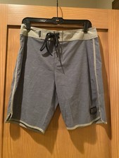 Salt Life Men  s SLX-QD Gray/Olive Green Swim Trunks Boardshorts NWT Size 30