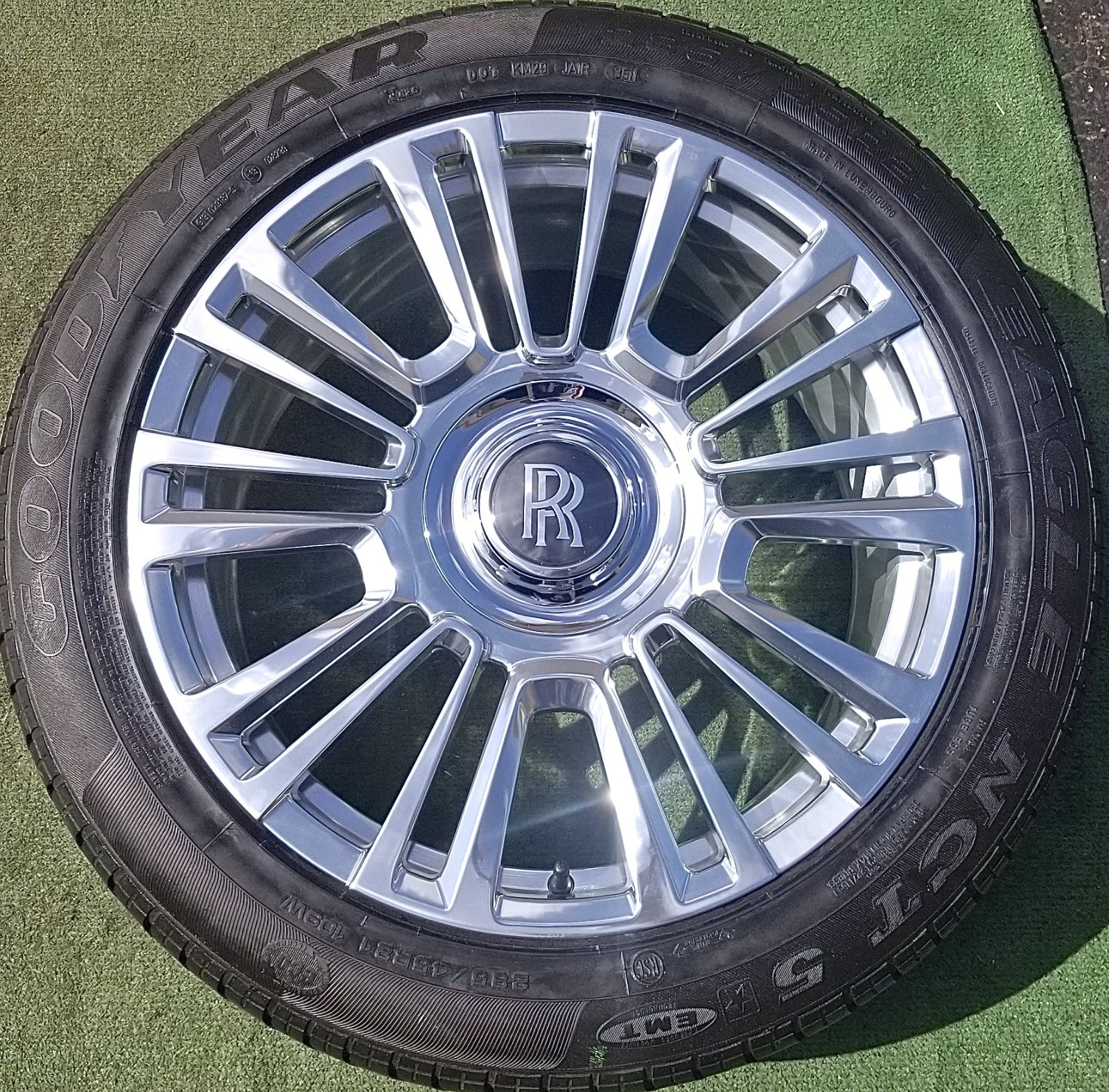 New Forged 21 inch Wheels Goodyear Tires for OEM Factory Rolls Royce Phantom VII