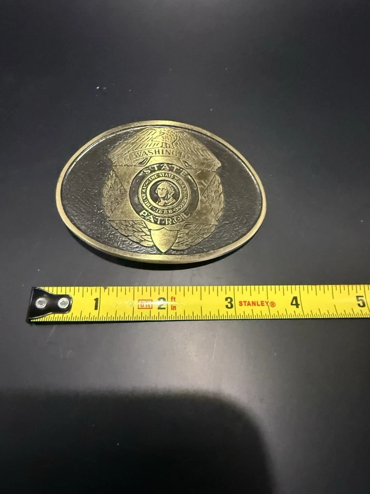 Hebilla de cinturón vintage de bronce macizo de policías de la Patrulla del Estado de Washington Foto 4 de 4