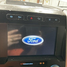 2017-2020 Ford F250sd F350sd Radio Info 8 Inch Touch Screen Only Genuine Oem
