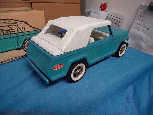 1970 Blue Tonka Jeepster Convertible Sedan No. 2245 With Box Nice!!! - Picture 2 of 10