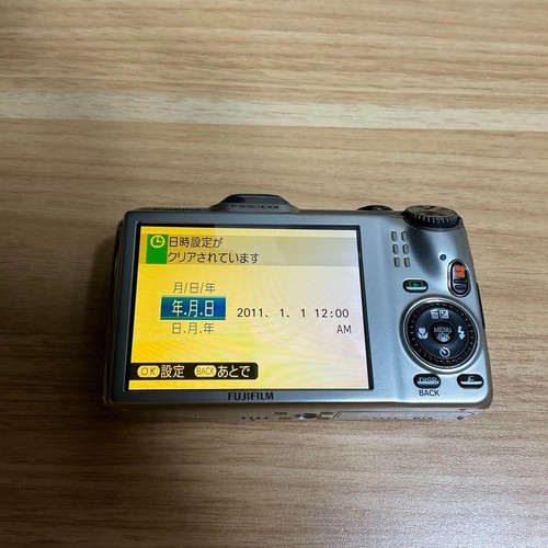 FUJIFILM FinePix F550EXR Digital Camera 16MP 15x Zoom GPS – Excellent w/ Battery - Picture 8 of 12