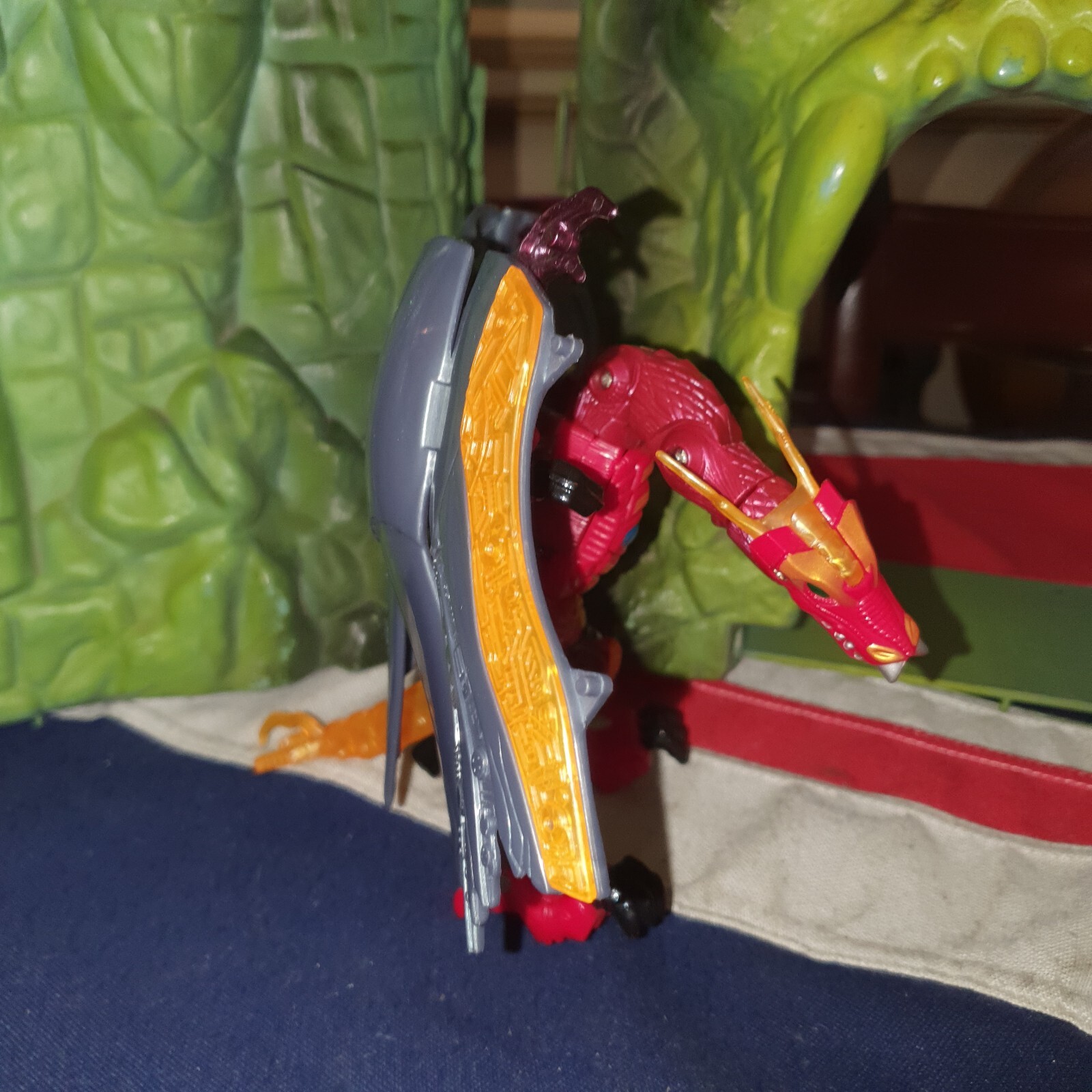 Transformers Robot Action Figures BEAST MACHINES MEGATRON Vintage Vehicons - Picture 2 of 6