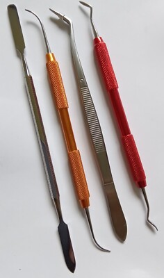 4.PKT Color fig.1+4 Instrument für Modellierung+Zementspatem 5mm+Mairam Pinzette