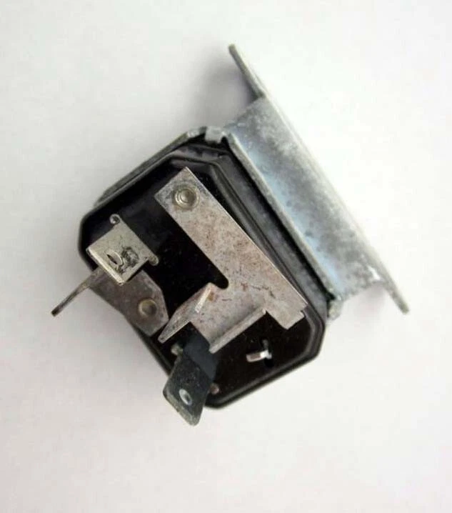 Oldsmobile Cutlass Delta 88 98 Toronado 1969-73 relé de aire acondicionado de bajo rango 409560 Foto 2 de 2