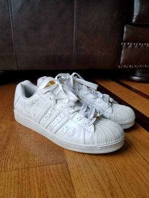 white shell toe sneakers