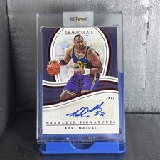 2022-23 Panini Immaculate Collection - Heralded Signatures Karl Malone  Red /25