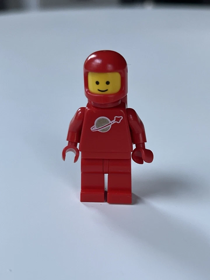 Lego Classic Spaceman Red Minifigure Air Tanks Space Man Vintage X5 - Image 4 of 4