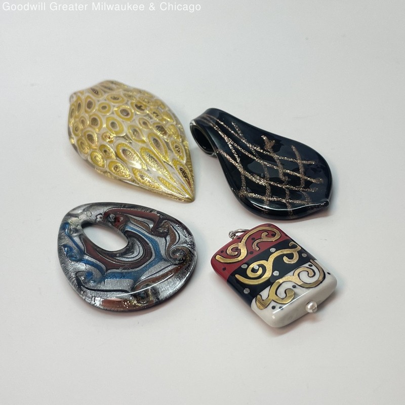 Artisan Dichroic Art Glass Pendant Lot 54.3g