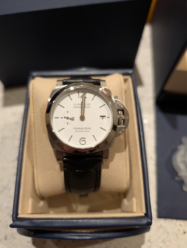 Panerai Luminor Quaranta 40mm White Dial Watch - PAM01371