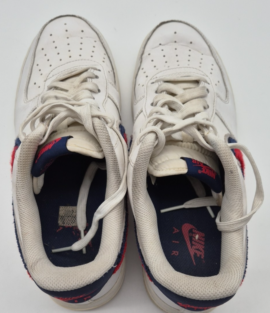 Nike Air Force 1 07 LV8 Chenille Swoosh Shoes Mens 7 White Leather Retro Sneaker Nike Air Force 1 07 LV8 Chenille Swoosh Shoes Mens 7 White  main image 3