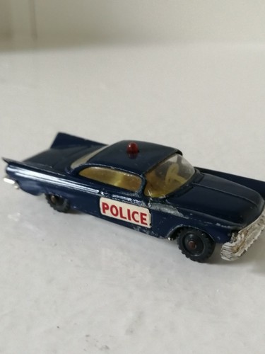 Vintage Diecast Husky Buick Electra Police Car - Blue - Used - Good Condition - Picture 2 of 11