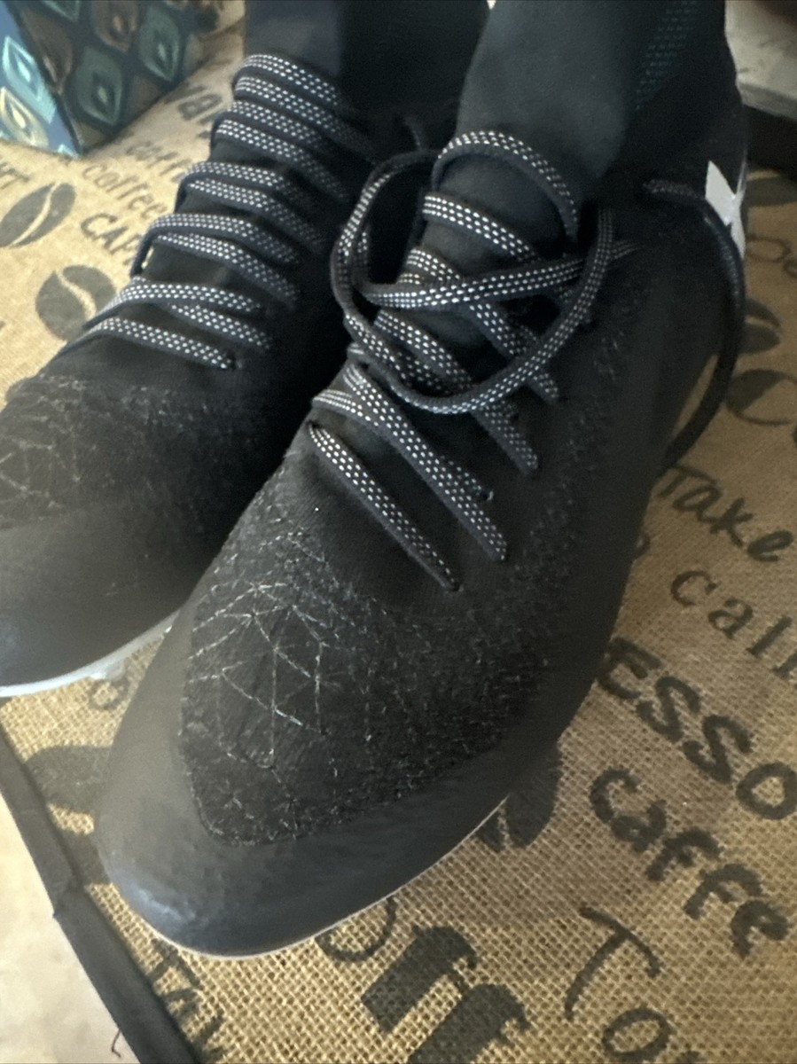 Under Armour C1N MC 3022659-001 Shine thru The Shade Black/white Men Sz 9.5 NEW Under Armour C1N MC 3022659-001 Shine thru The Shade Black  main image 3