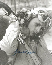 Kenneth Walsh Signed 8x10 Photograph WWII Ace MOH (d)