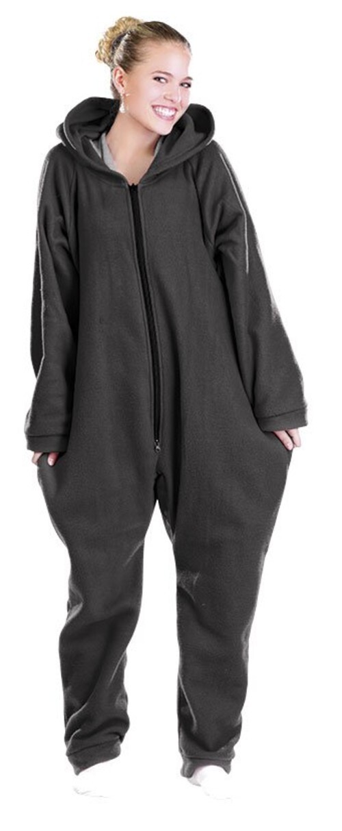 Tenue d'intérieur polaire noire premium pour un confort élégant