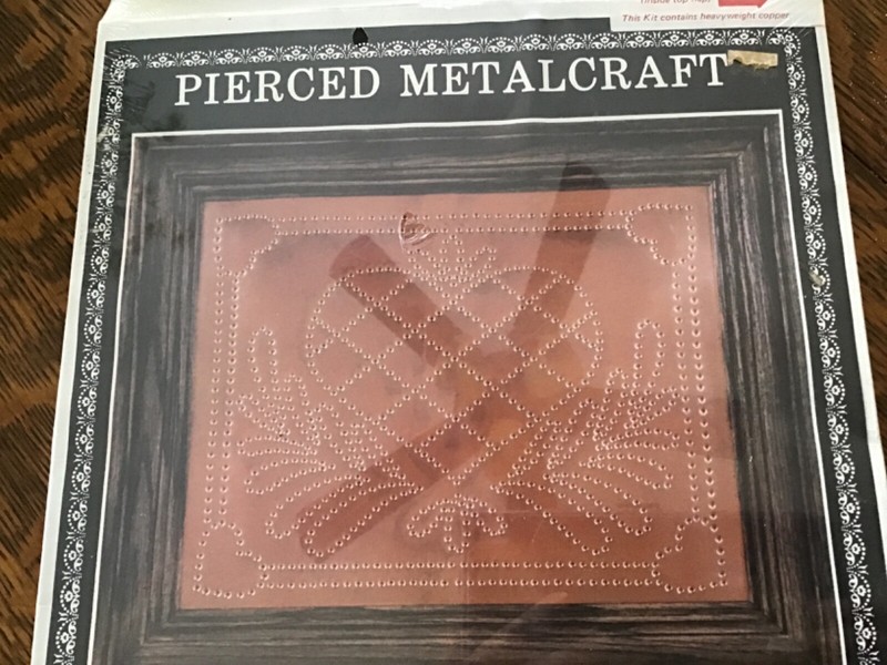 Pierced Metalcraft 11x14 “Pennsylvania Dutch Heart” copper 1983 Metal Art Sealed